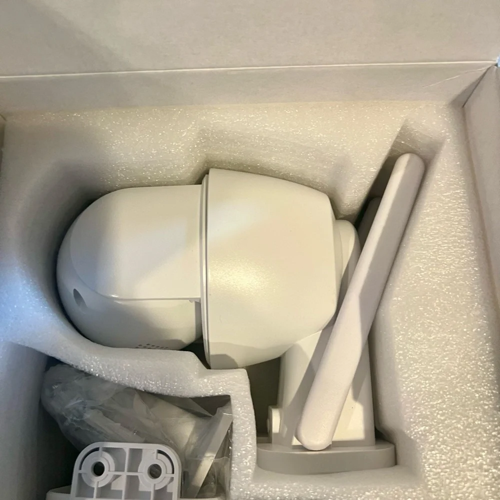 3MP White Outdoor 4G LTE Solar Camera
